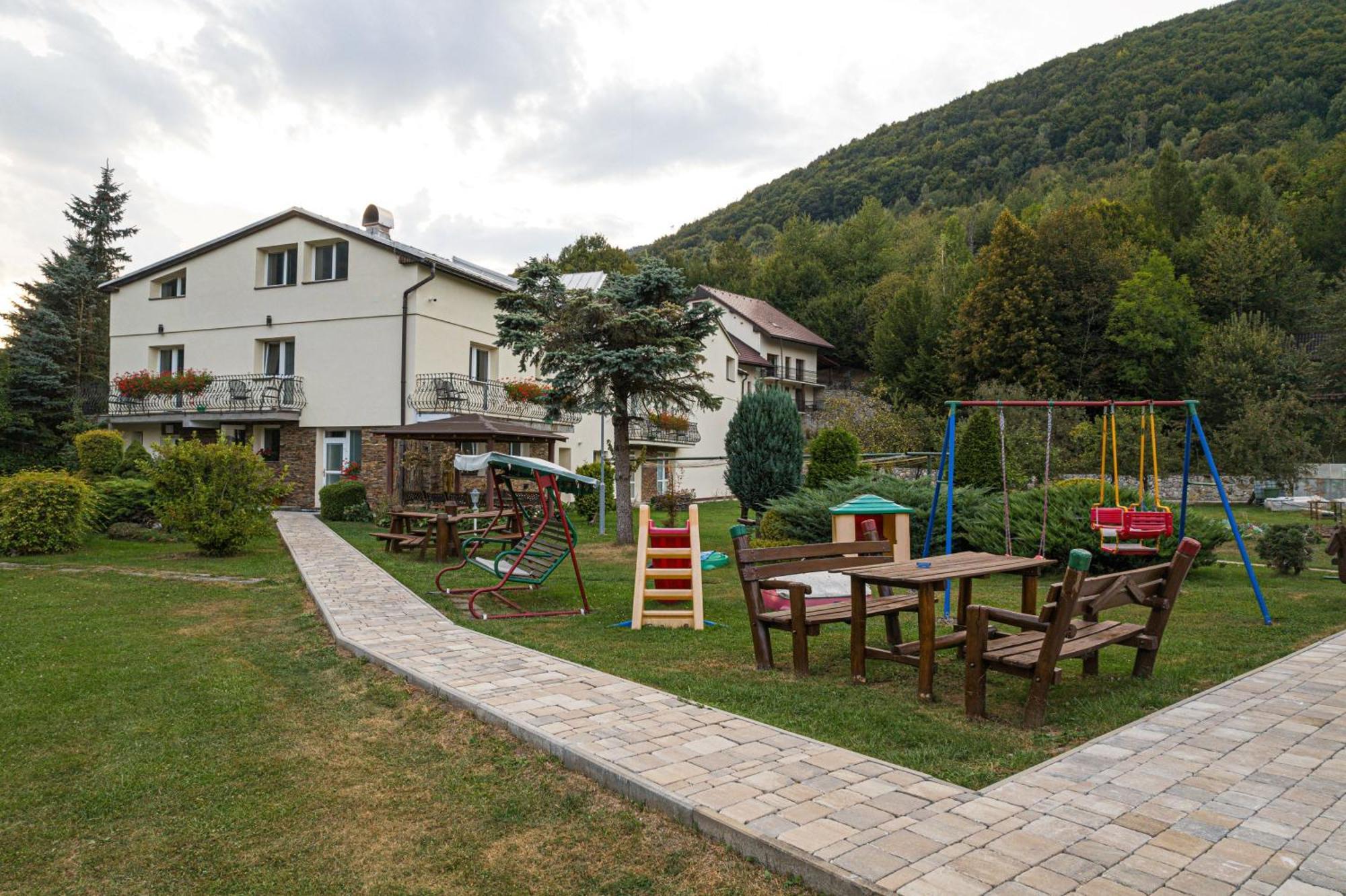 Horsky Penzion Sustiak Terchová Exteriér fotografie